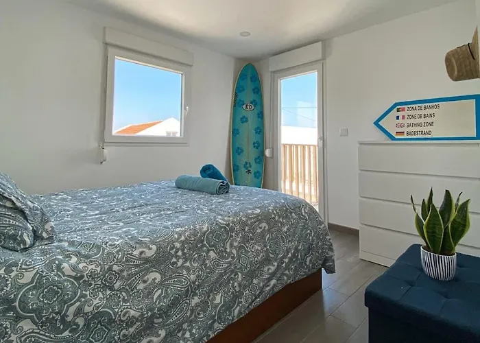 West * Lourinha (Lisbon)